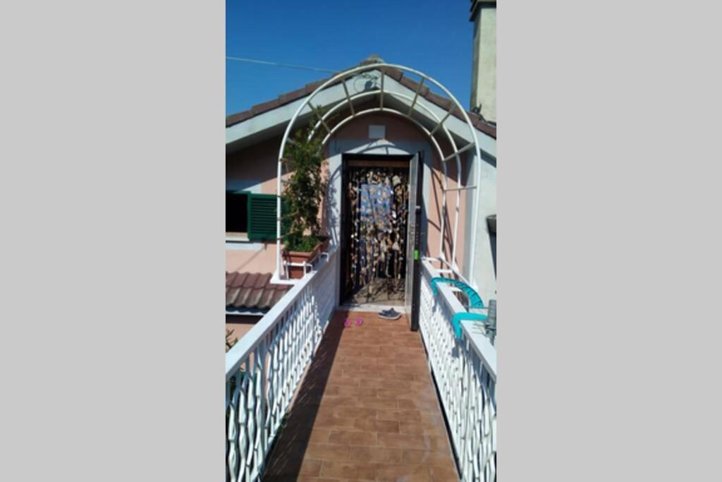 Mansarda a Noli Villa Bagian luar foto